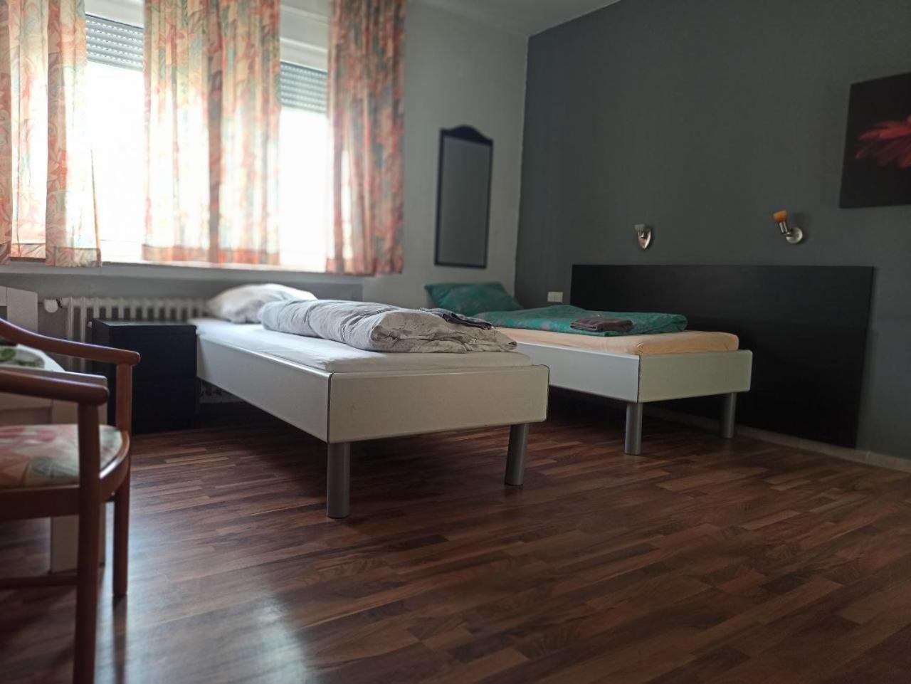 Monteurzimmer - Waldbronn Dış mekan fotoğraf