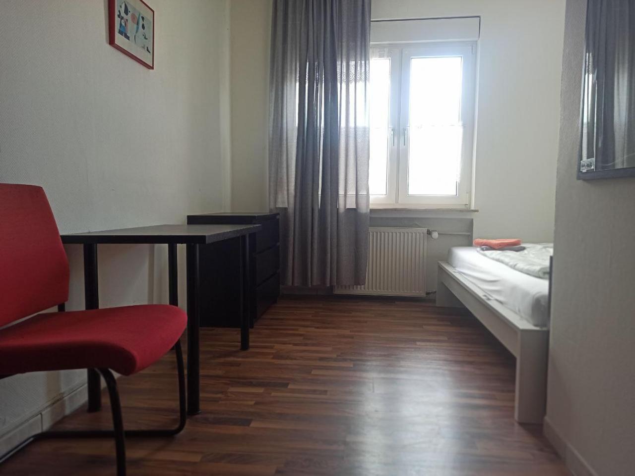 Monteurzimmer - Waldbronn Dış mekan fotoğraf