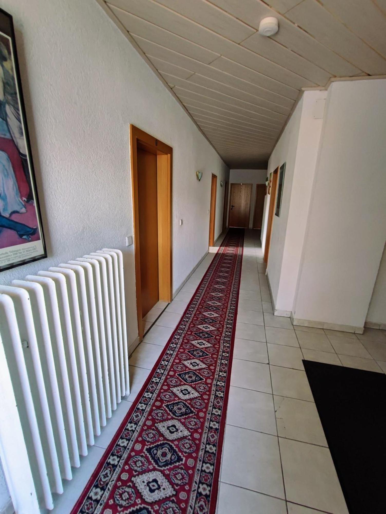 Monteurzimmer - Waldbronn Dış mekan fotoğraf